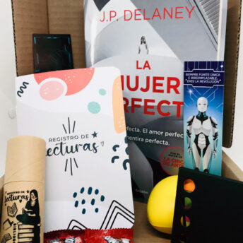 Unboxing caja literaria mensual: mayo