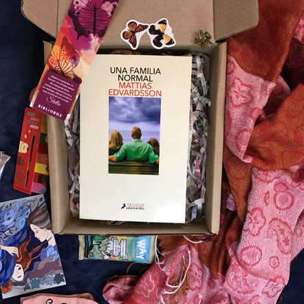Unboxing caja literaria mensual: agosto