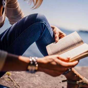 Felicidad al leer: felicidad que nos provoca cuando leemos